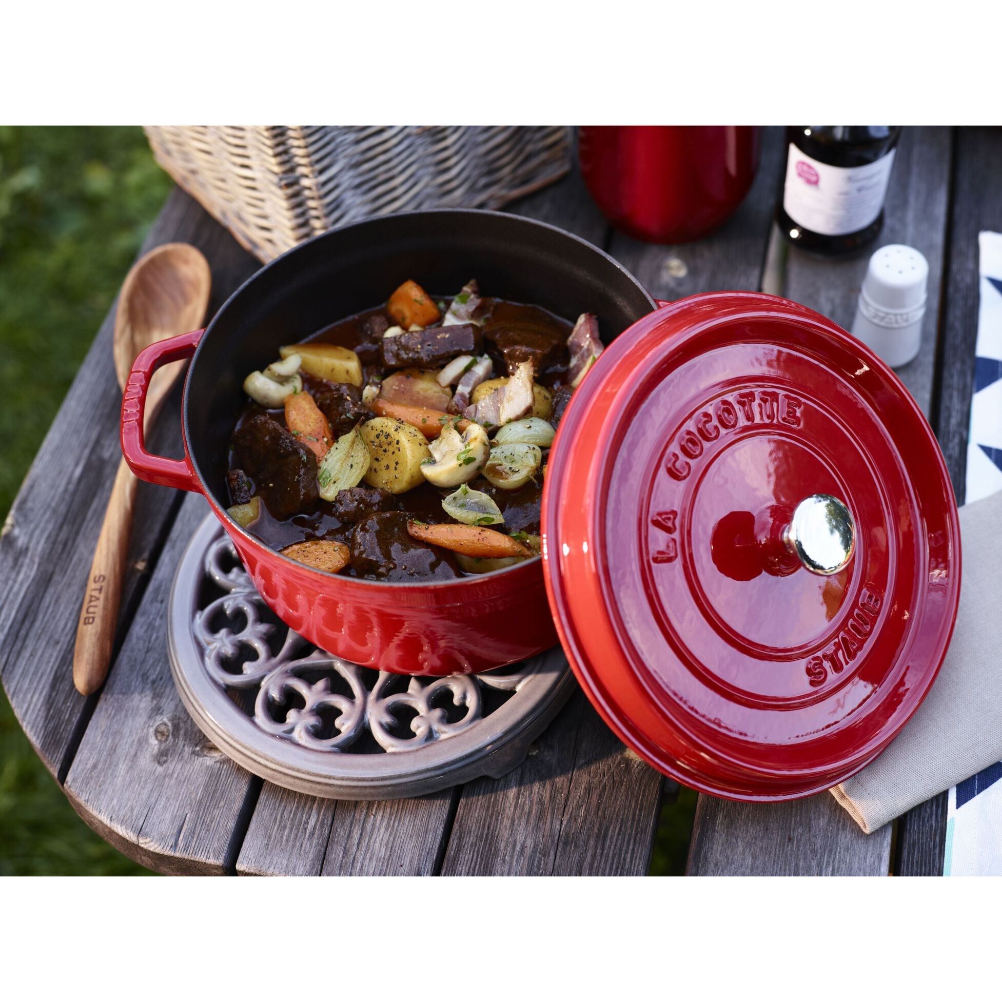 Hrnec STAUB  kulatý 30cm červený 8,35l_2