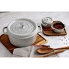 Hrnec STAUB  kulatý 24cm bílý lanýž 3,8l_2