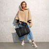 Sportovní taška Reisenthel Extralite Weekender M mesh black_2