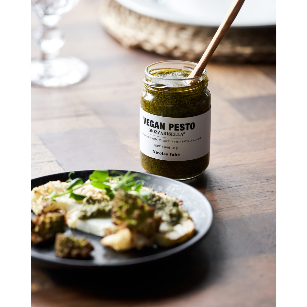Veganské Pesto s mozzarisellou Nicolas Vahé 135g_2