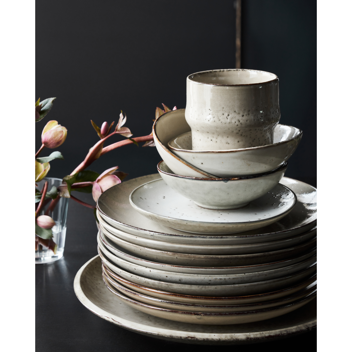 Hrnek House Doctor LAKE V.8,3cm světle šedý_2