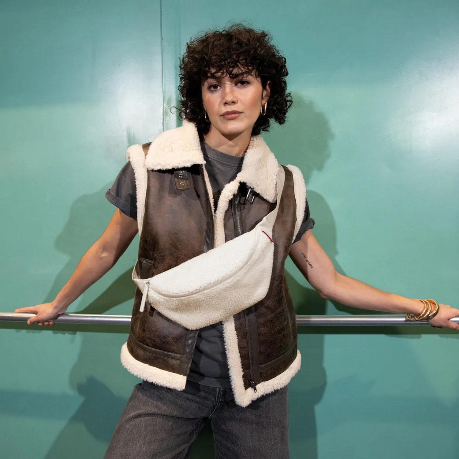 Ledvinka Reisenthel Beltbag teddy sand_0