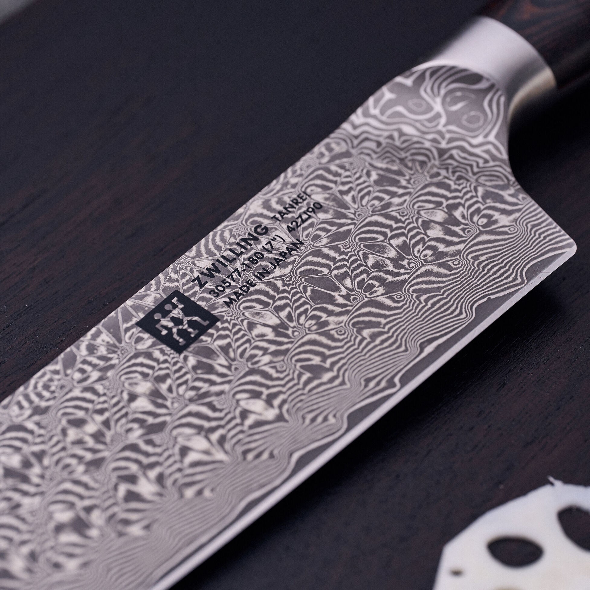 Nůž santoku 18 cm Zwilling TANREI_3