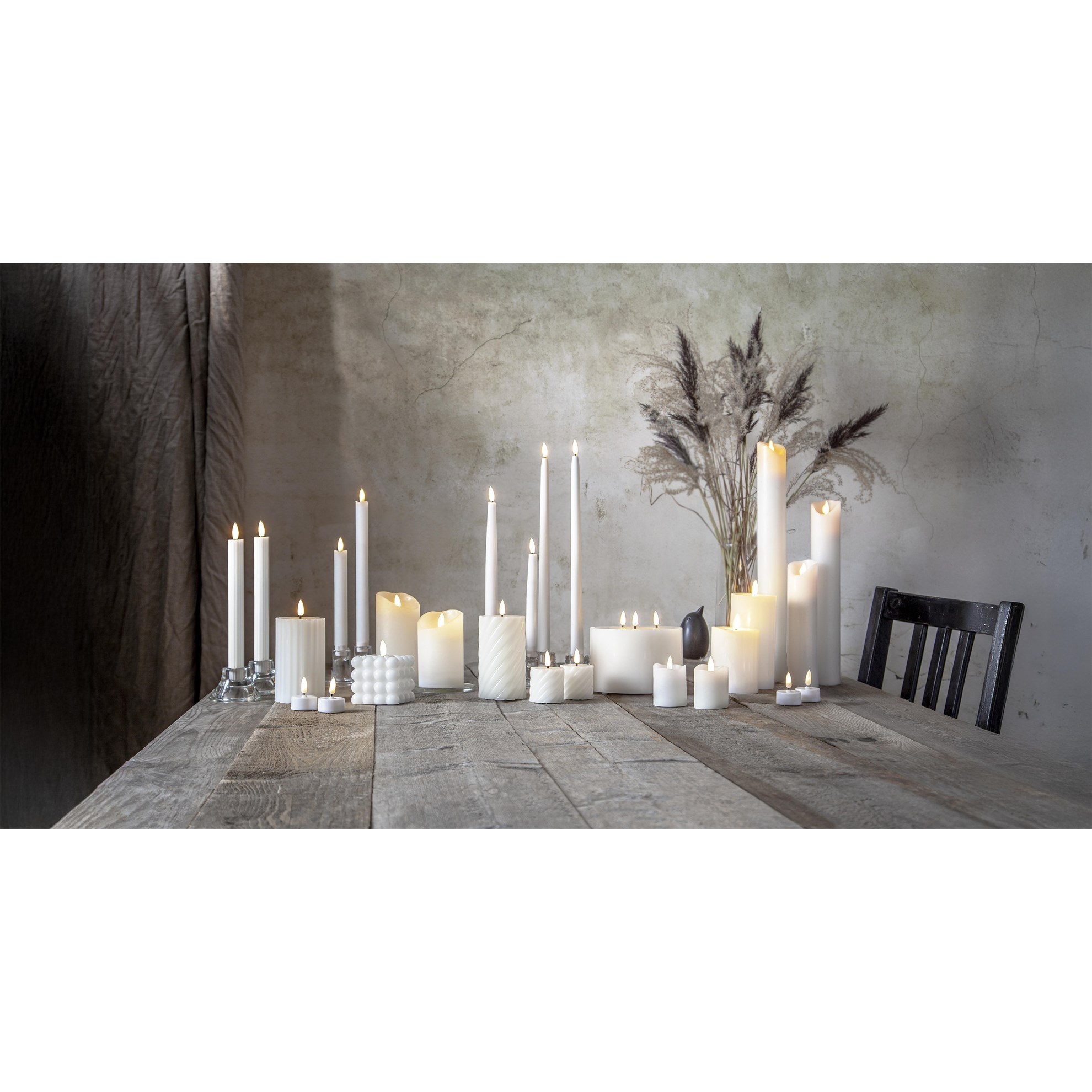 LED svíčky FLAMME SLIM SET/4ks V.28,5cm bílé_1