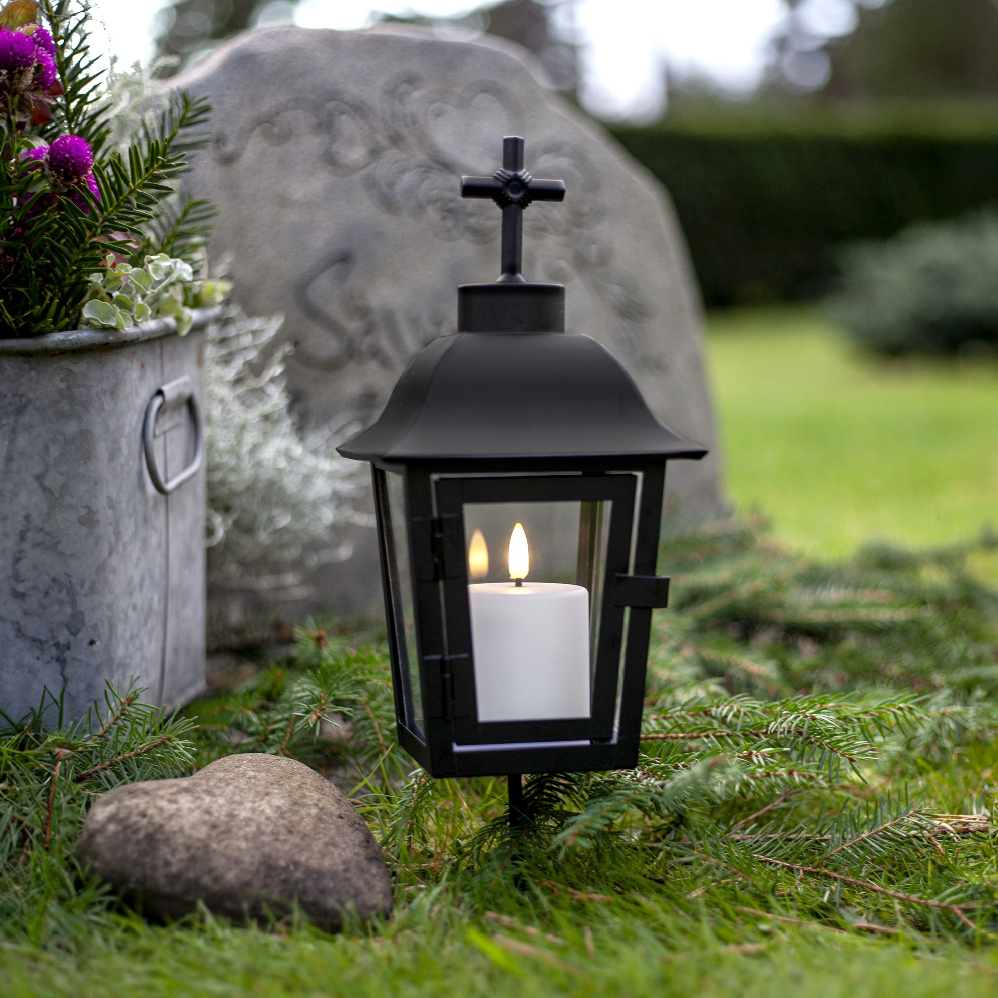 LED svíčka FLAMME PAULA 10 cm bílá_0