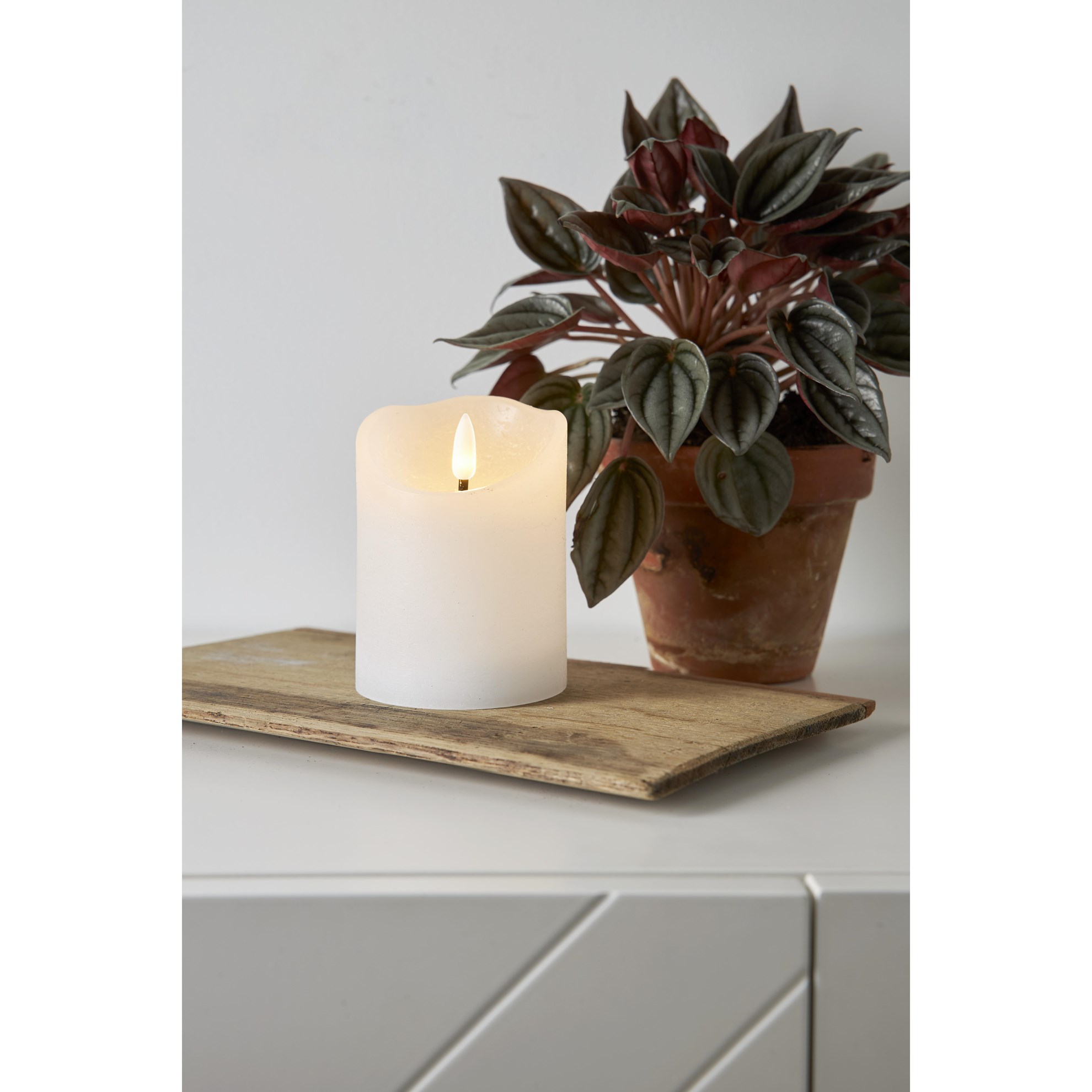 LED svíčka FLAMME RUSTIC 10 cm bílá_1