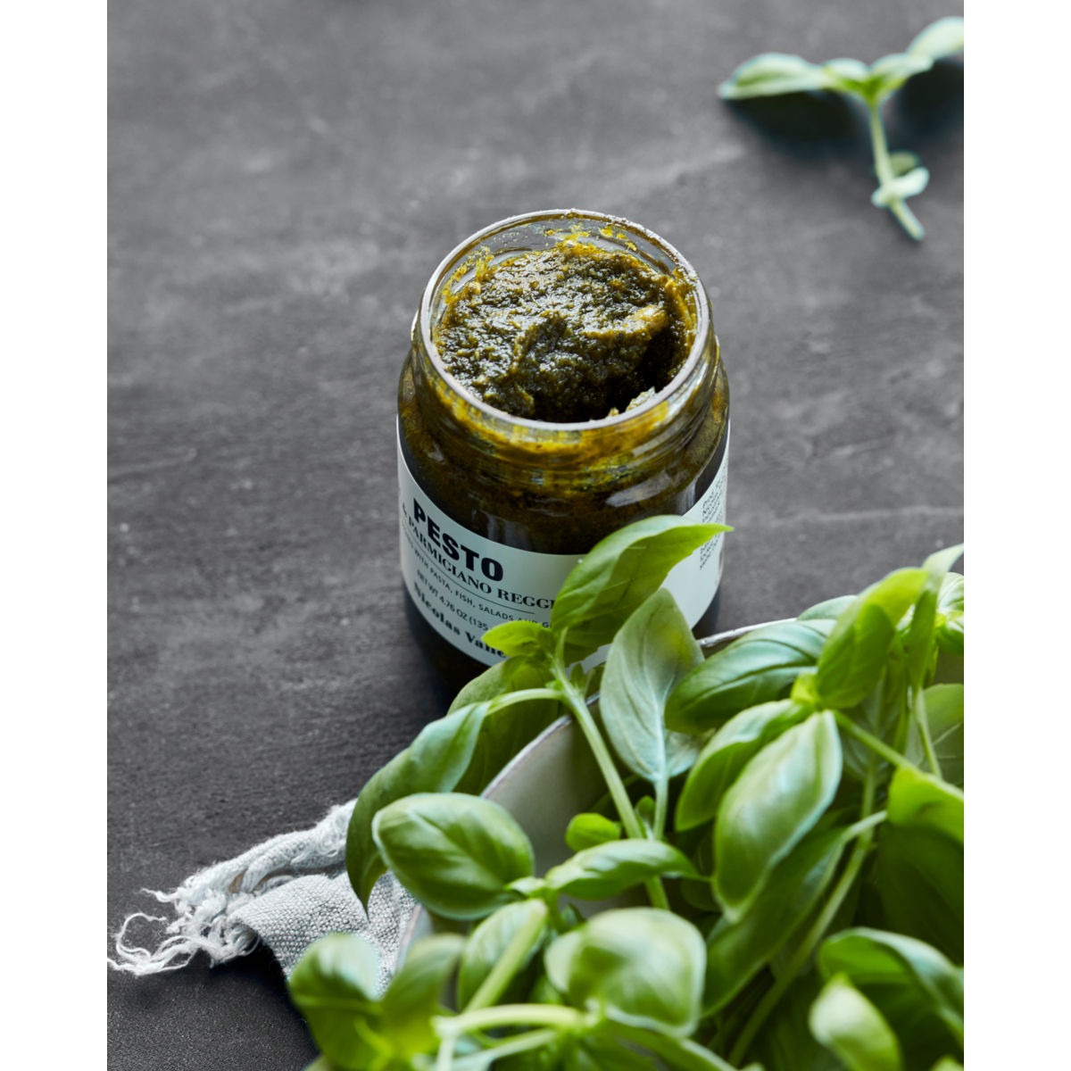 Pesto bazalka & parmazán Nicolas Vahé 135 g_0