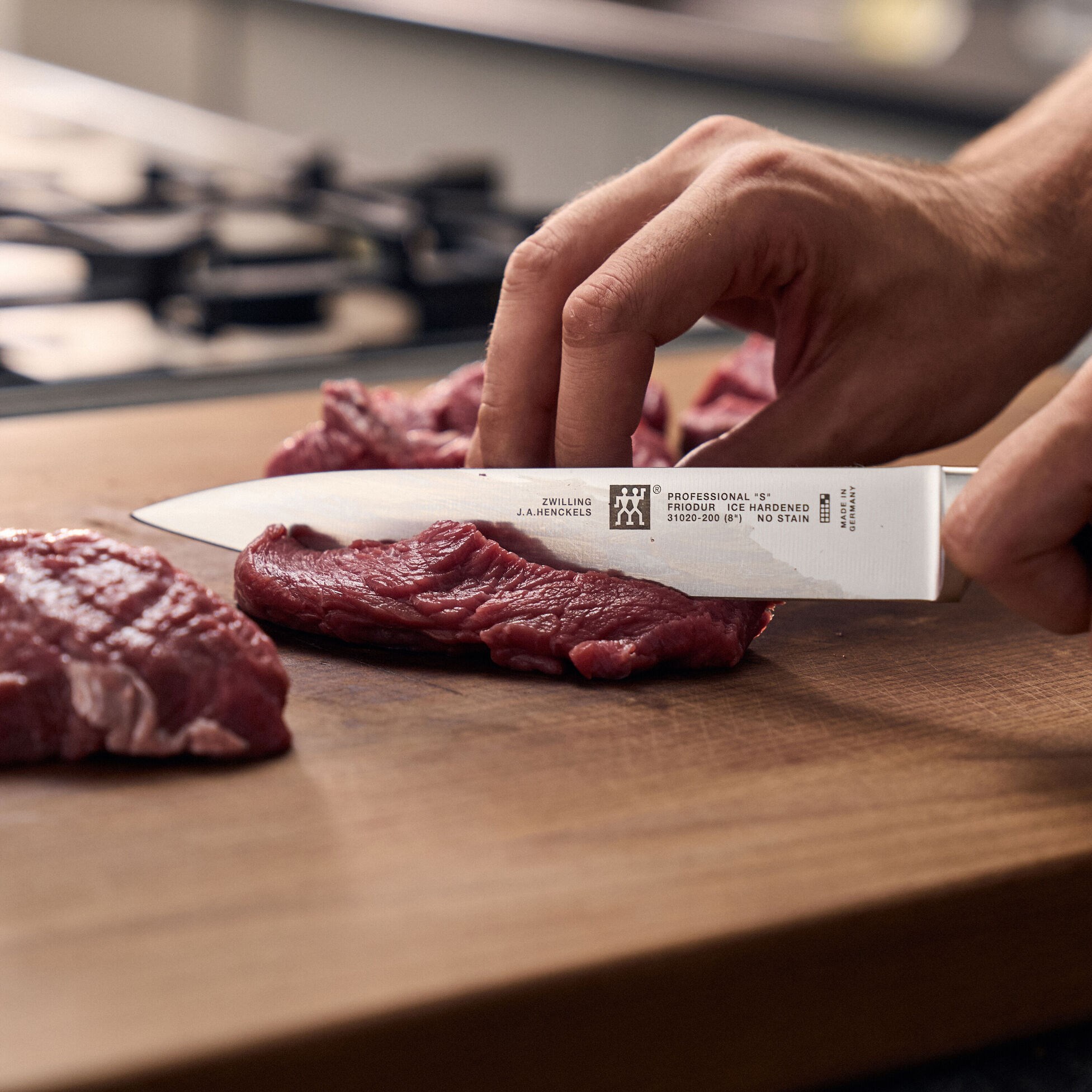 Kuchyňský nůž 20cm ZWILLING PROFESSIONAL S_0