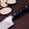 Nůž Santoku s vlnkami 18cm ZWILLING PRO_2