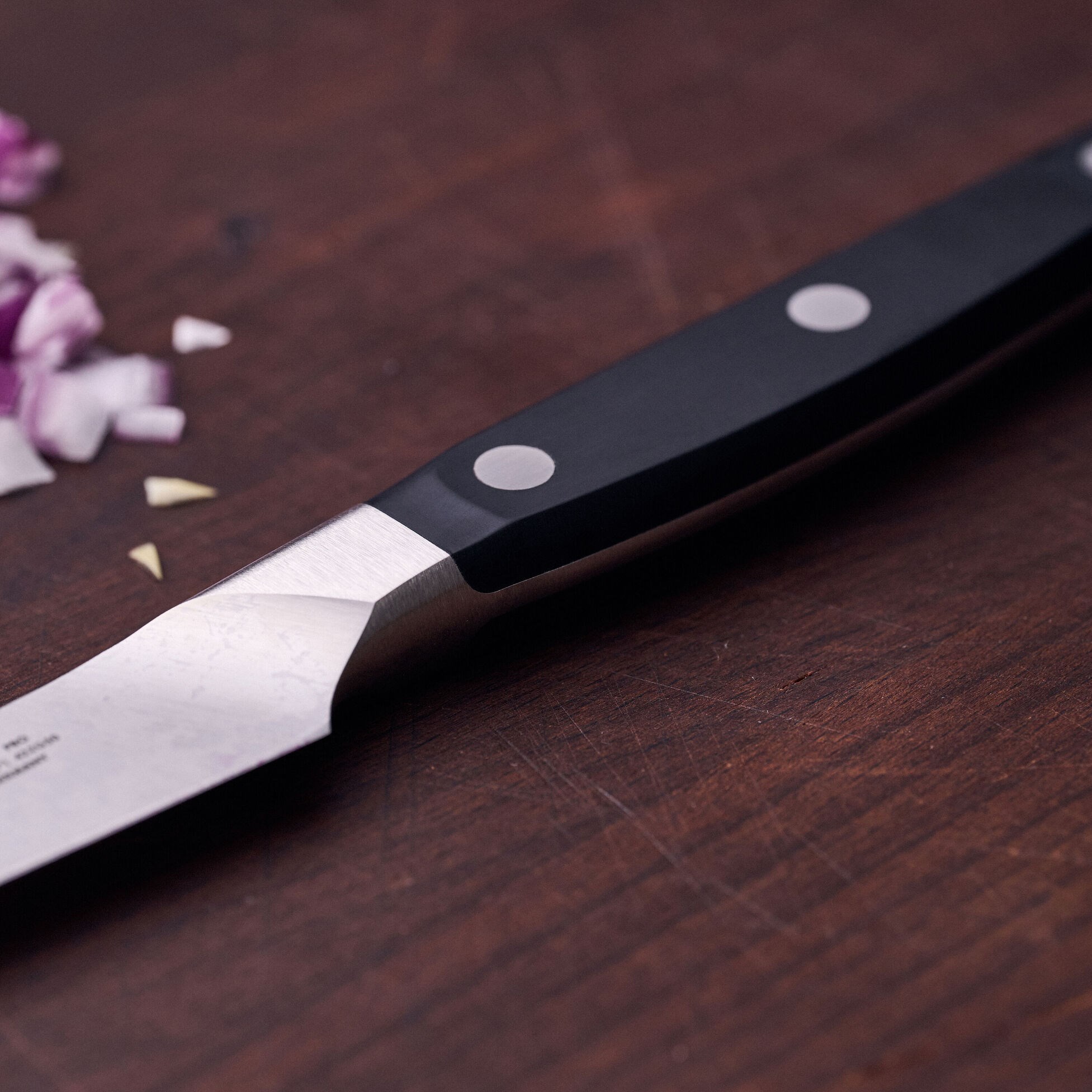 Nůž na zeleninu 9cm ZWILLING PRO_2