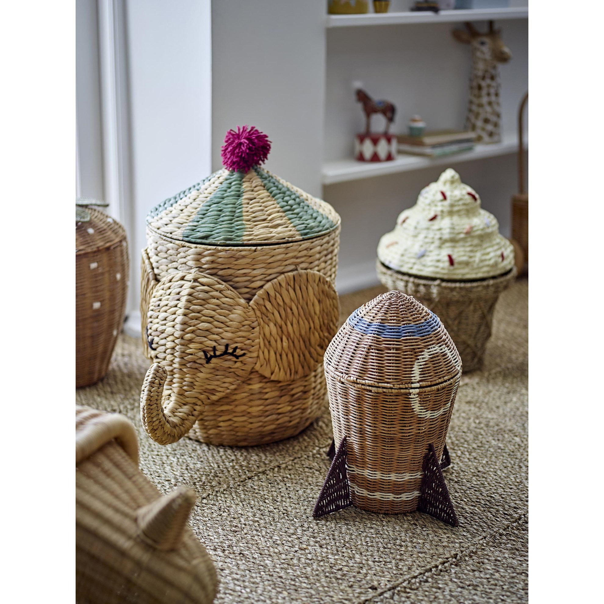 Ratanový koš s víkem SPACE raketa V.35cm přírodní_3