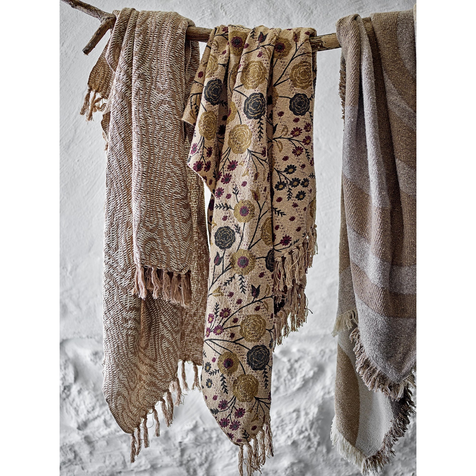 Pléd z recyklované bavlny SALOBRE 160x130cm hnědý_3