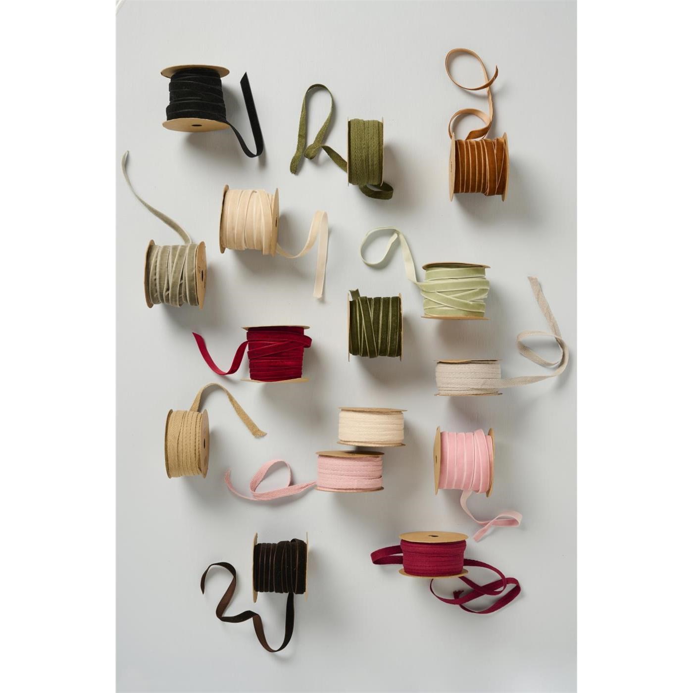 Sametová stuha na cívce Ib Laursen 10 m fog_5