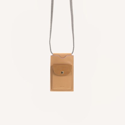 Pouzdro na telefon Sticky Sis Club affogato beige_3