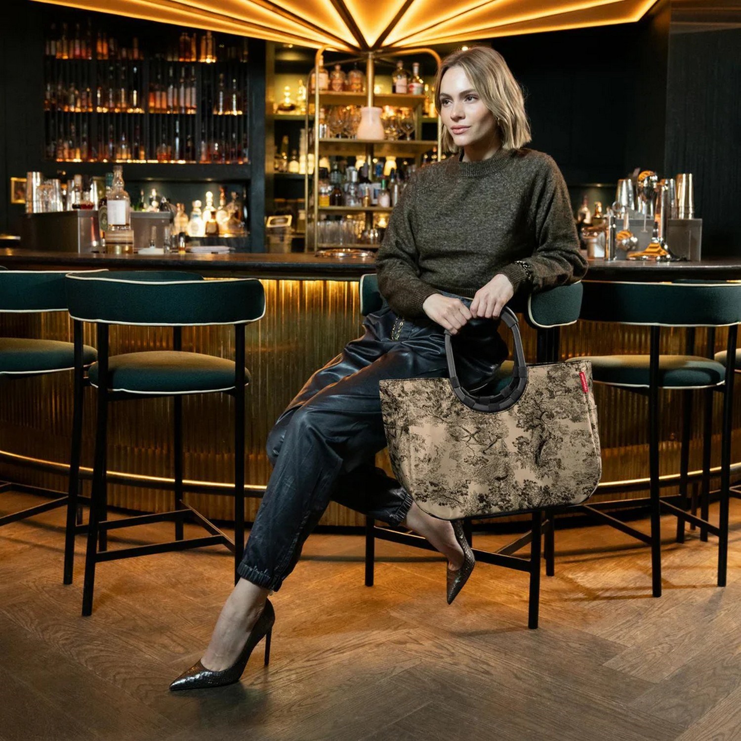 Módní taška Reisenthel Loopshopper L jacquard brown_1