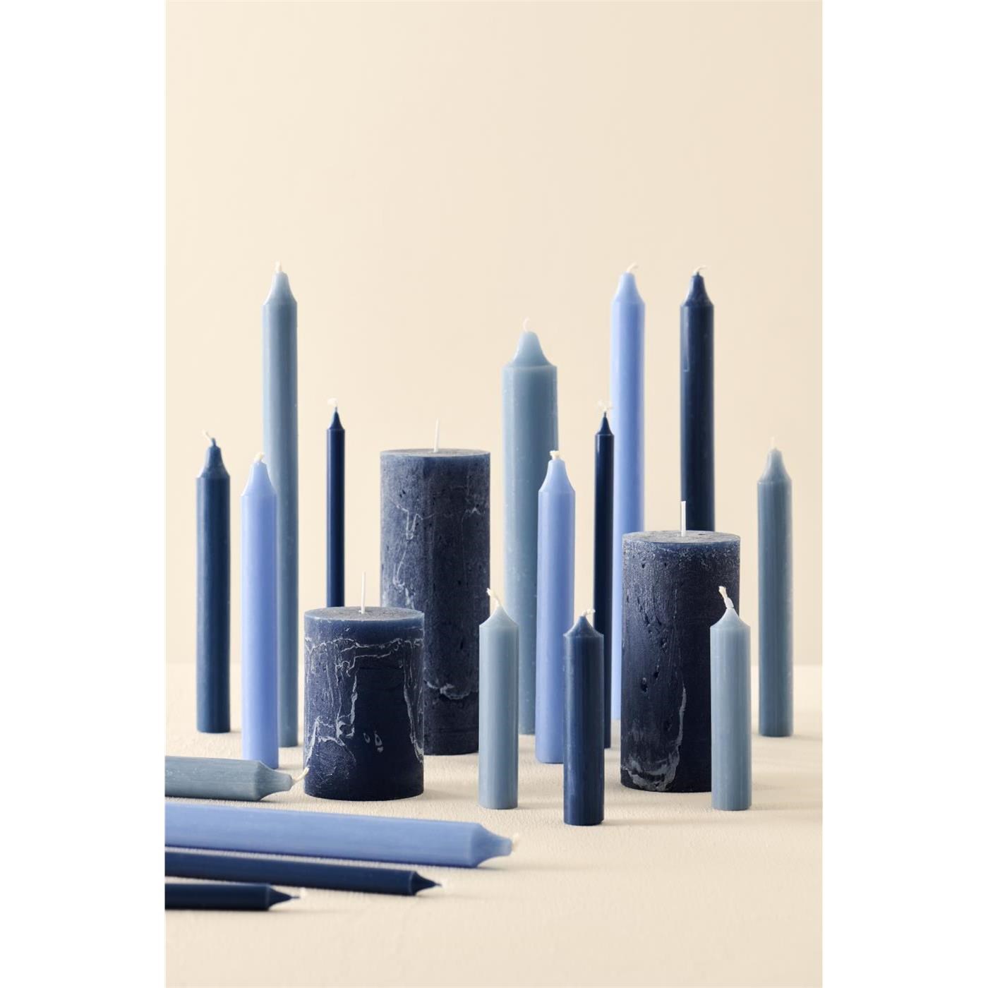 Svíčka Ib Laursen kulatá krátká P.2.2 xV.11 cm světle modrá_0