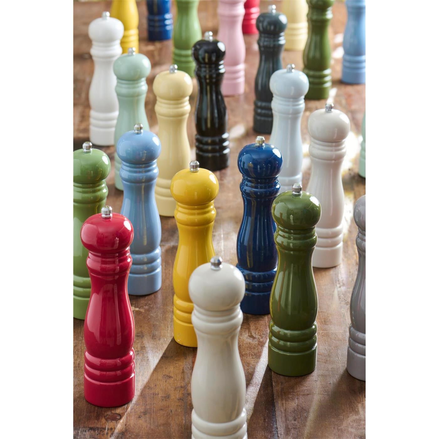 Sada dřevěných lakovaných mlýnků na sůl a pepř Ib Laursen V.21,5 cm olivově zelená_2