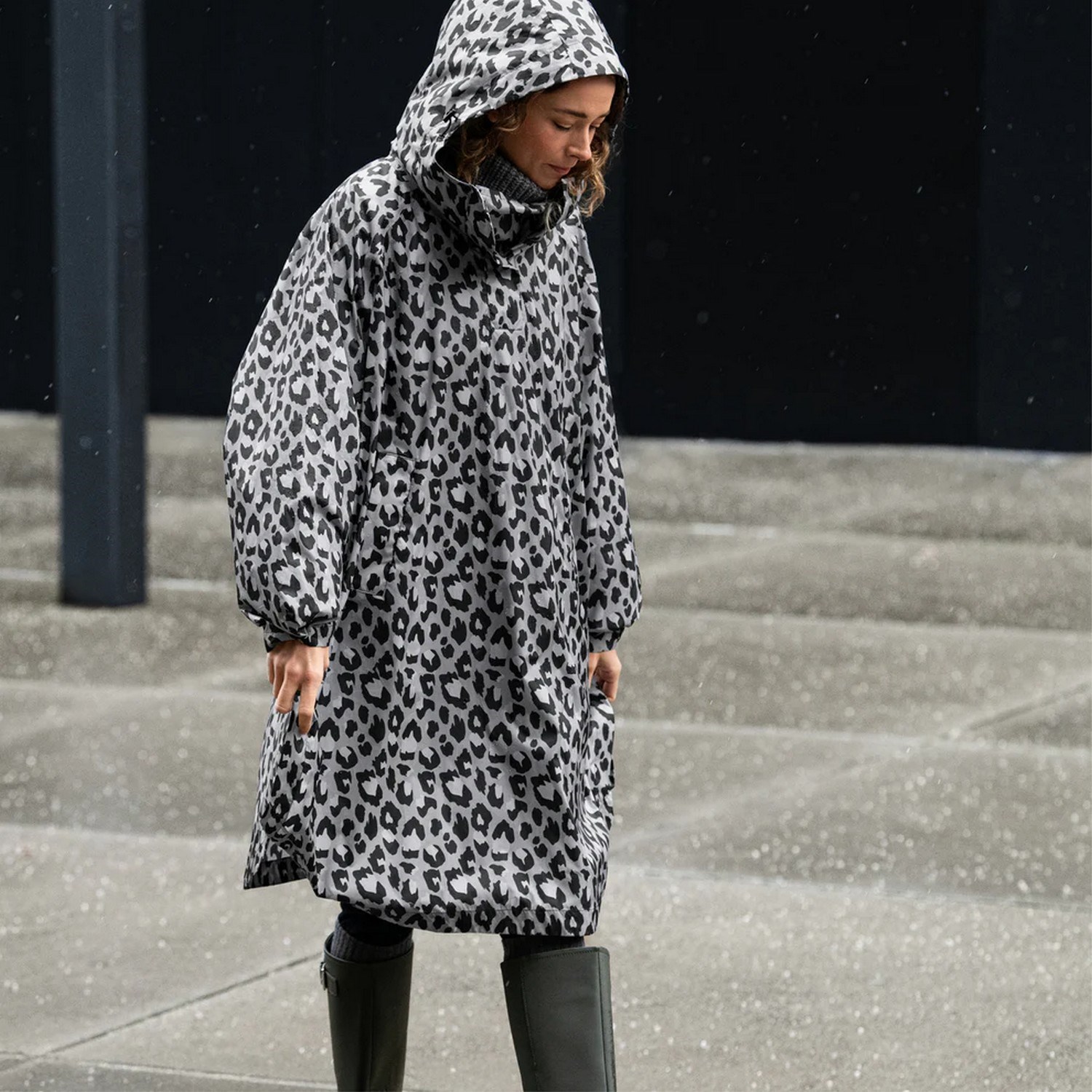 Skládací pláštěnka Mini Maxi Raincoat leo nero_1